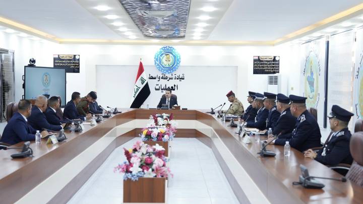 السوداني يؤكد على قيادات واسط الأمنية: يجب عدم التساهل بتطبيق القانون